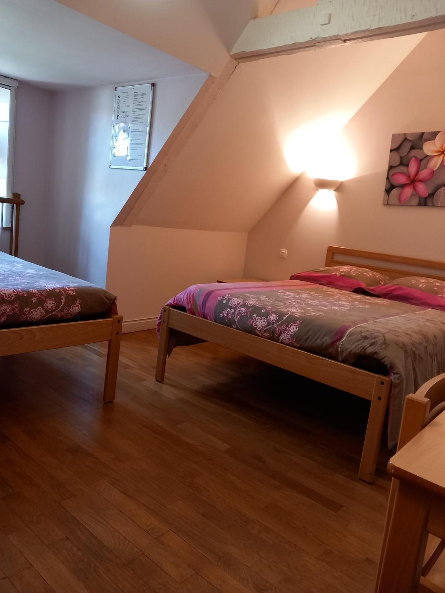 Chateau Du Bourg Bed & Breakfast Saint-Denis-de-Gastines