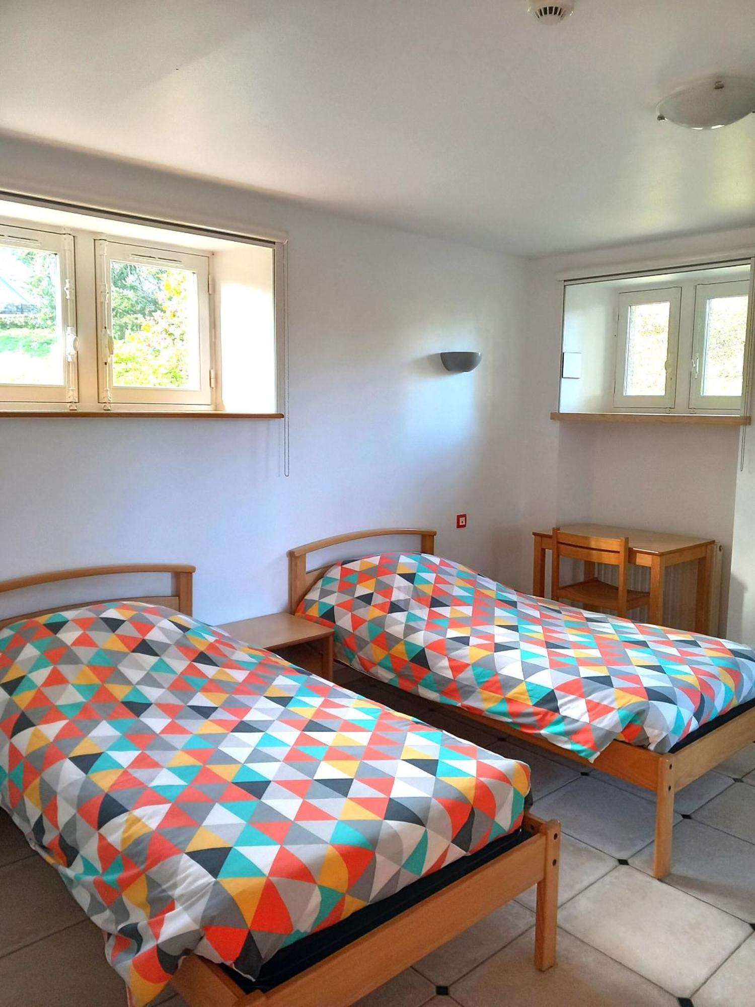 Chateau Du Bourg 3* Saint-Denis-de-Gastines