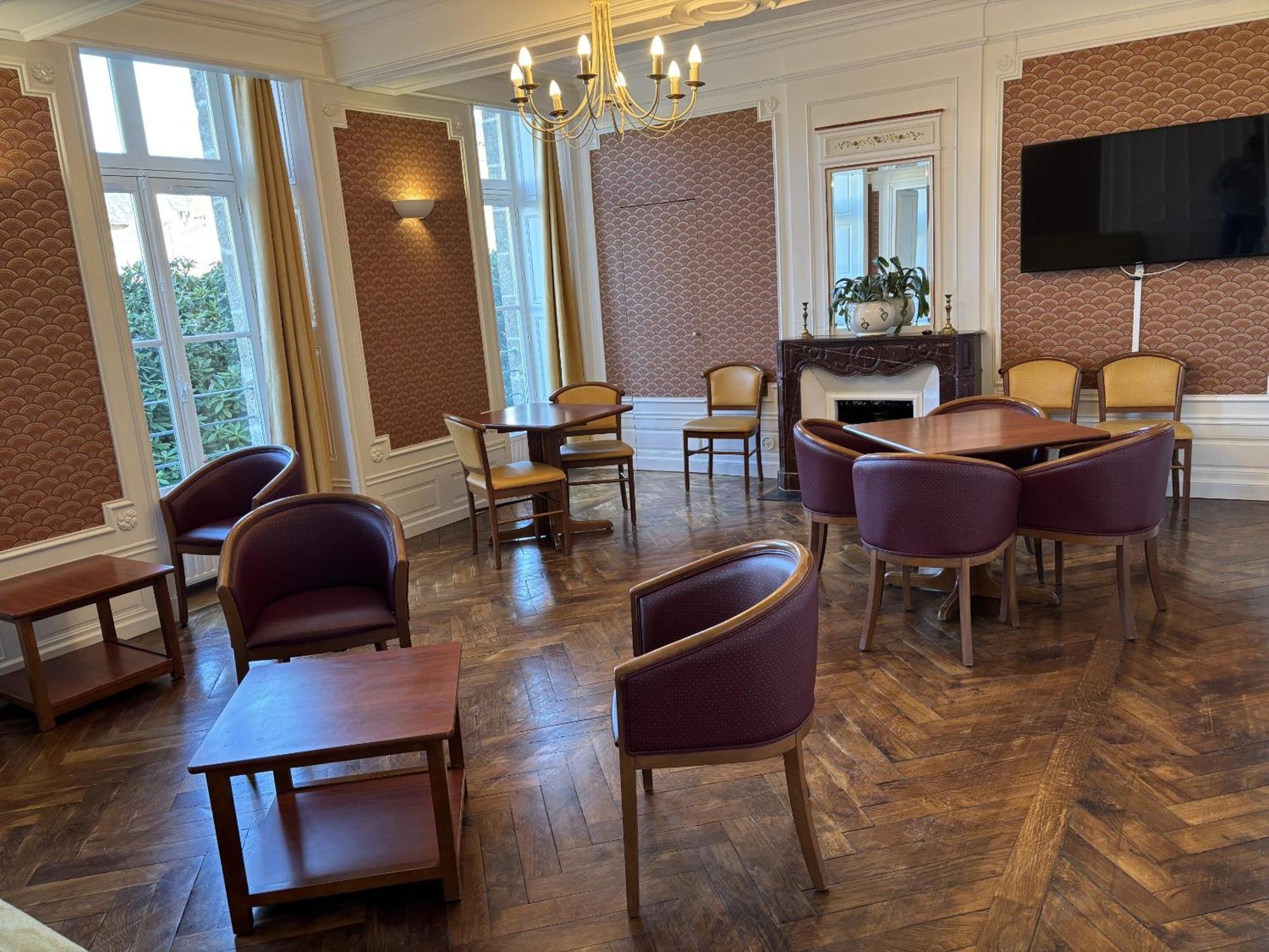 Bed & Breakfast Chateau Du Bourg Saint-Denis-de-Gastines